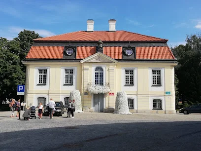 Pałacyk gościnny Branickich 'Dom Koniuszego'